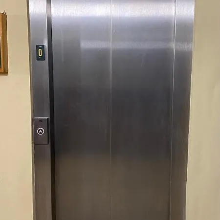 La Arena Sunset Апартаменты Сьервана